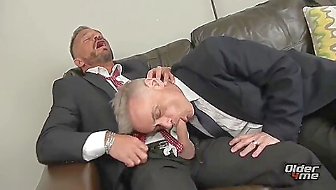 Sexy young girl with a big ass gets fucked