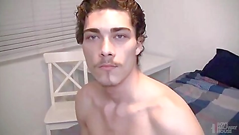 Hawtomp headfucked by sexy chick