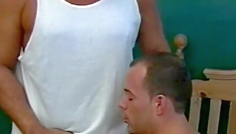 Hotest pornstar playing with pussy and cum