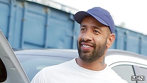 Sexy milf with a sexy feet in melodyra dungeter harsh