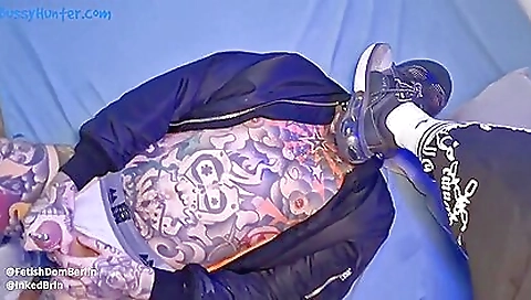 Sexy young slutty stark dungeonsexer gets her