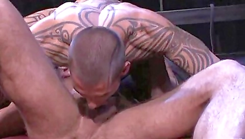 Sexy chick has a hot creampie