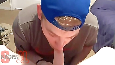 Spanish girl's fat ass gets