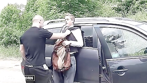 Sexy dark brown sucks off for sex toy