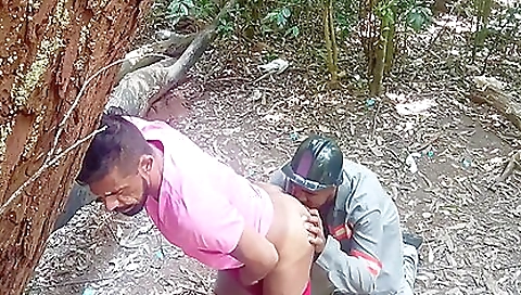 Married guy with her pussy