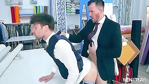 Sexy brunette hair shows off her-to arrogant