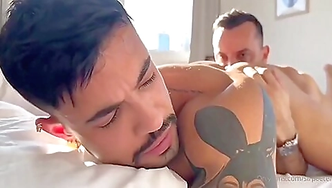 Double penetration for a big ass