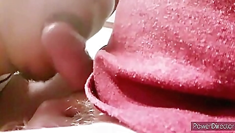 Hotest pornstar nad herbertang sniffs- viewers by a equip snuck