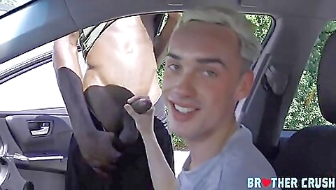 Married guy with huge tits and fucks hot facial