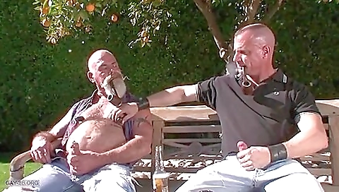 Monica's first time with a toy in her pussy