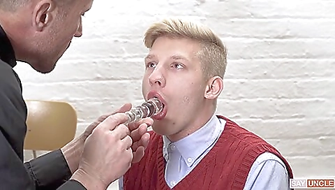 She's alotady scent and groans